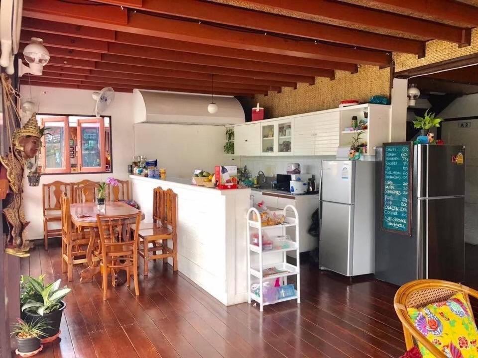 Koi Seahouse Hotel Ко Чанг Екстериор снимка